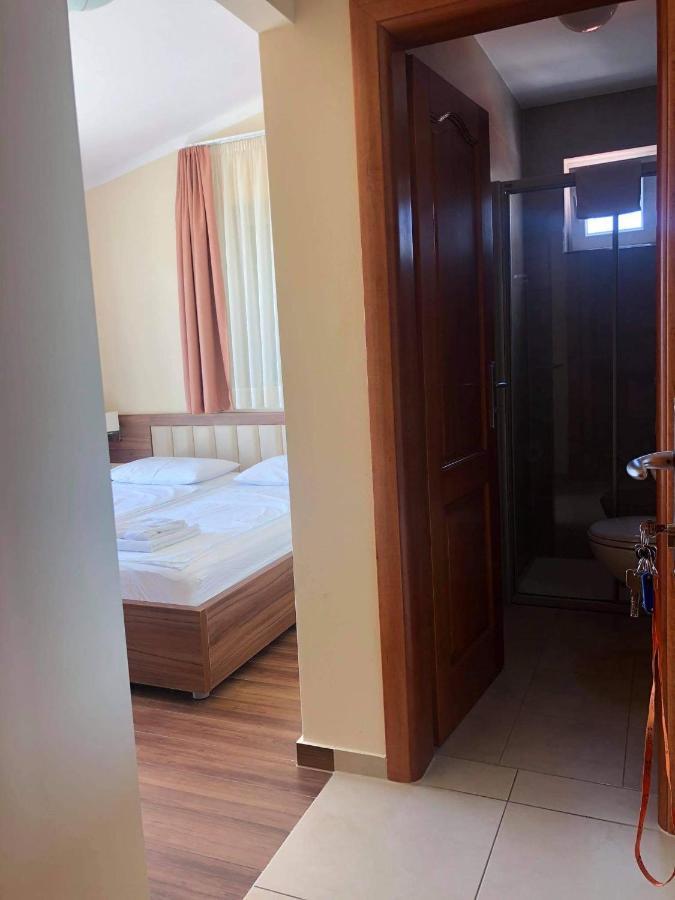 Villa Gradina Baška Voda Buitenkant foto